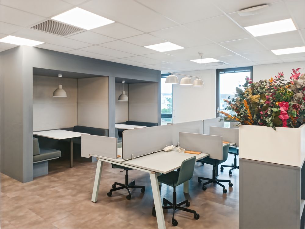 R&eacute;servez un bureau partag&eacute; ou un emplacement de coworking &agrave; Aix-en-Provence, Regus Aix Les Milles 239 13100 Aix-en-provence