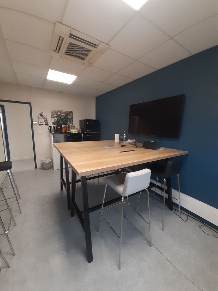 BUREAUX A LOUER - AMIENS SUD - 210 m&sup2; 2625 80480 Dury