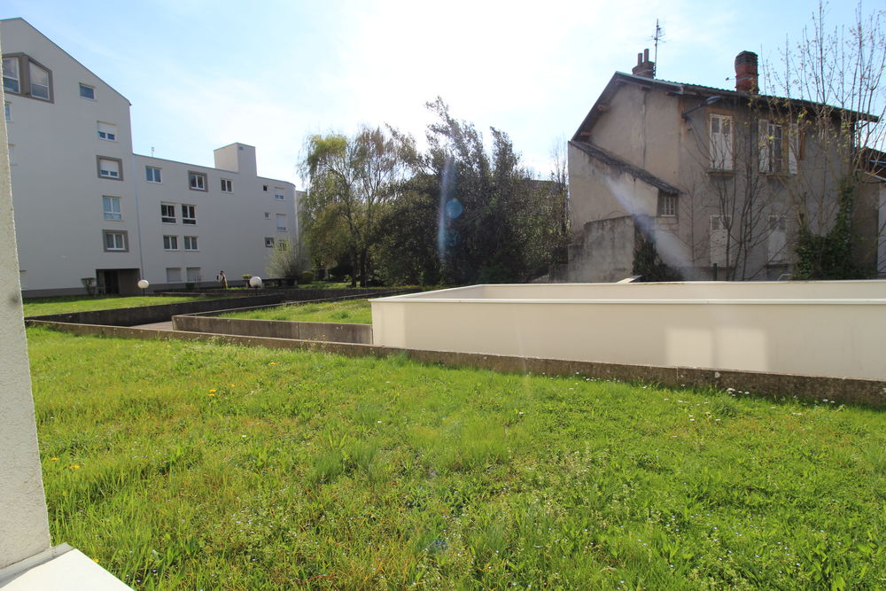T3 avec grand balcon + parking de copropriété