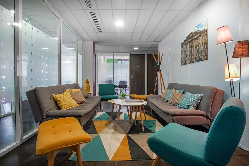 Acc&egrave;s illimit&eacute; &agrave; un espace de coworking &agrave; Bordeaux Ravezies 99 33000 Bordeaux