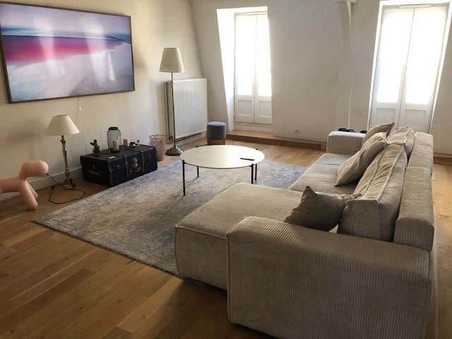DIJON CENTRE SECTEUR LYCEE CARNOT SUPERBE DUPLEX 4 PIECES SUR 96,84m²