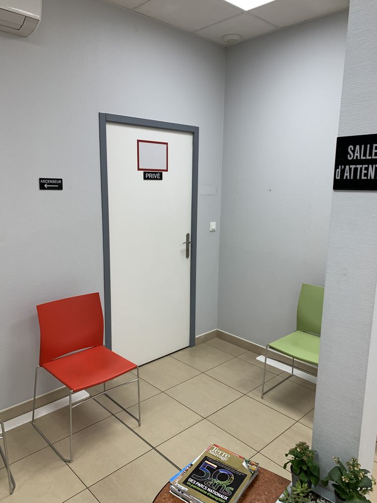 Local professionnel - centre ville 580 72000 Le mans