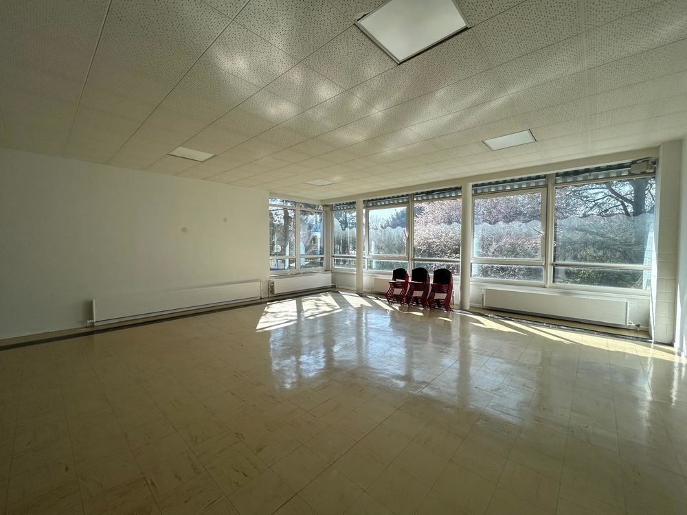 &Agrave; louer - Local ou bureau 85 m&sup2; - Metz (Rez-de-chauss&eacute;e) 1000 57000 Metz