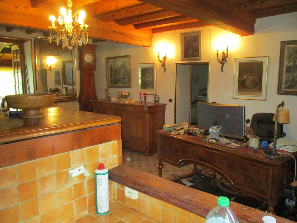 MORVAN / ST LEGER DE FOUGERET, BELLE MAISON DE CHARME AVEC GARAGE ET JARDIN