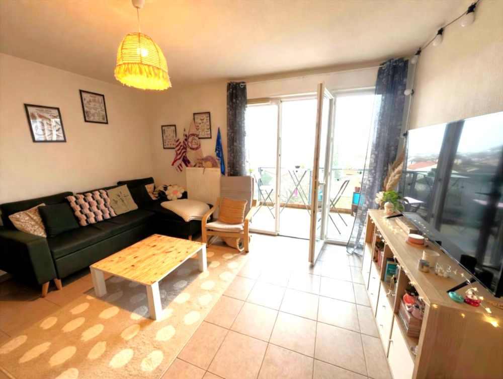 Lumineux Appartement T2 à Cenon