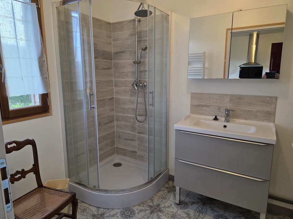MAISON A RENOVER SUR TERRAIN 559 m2