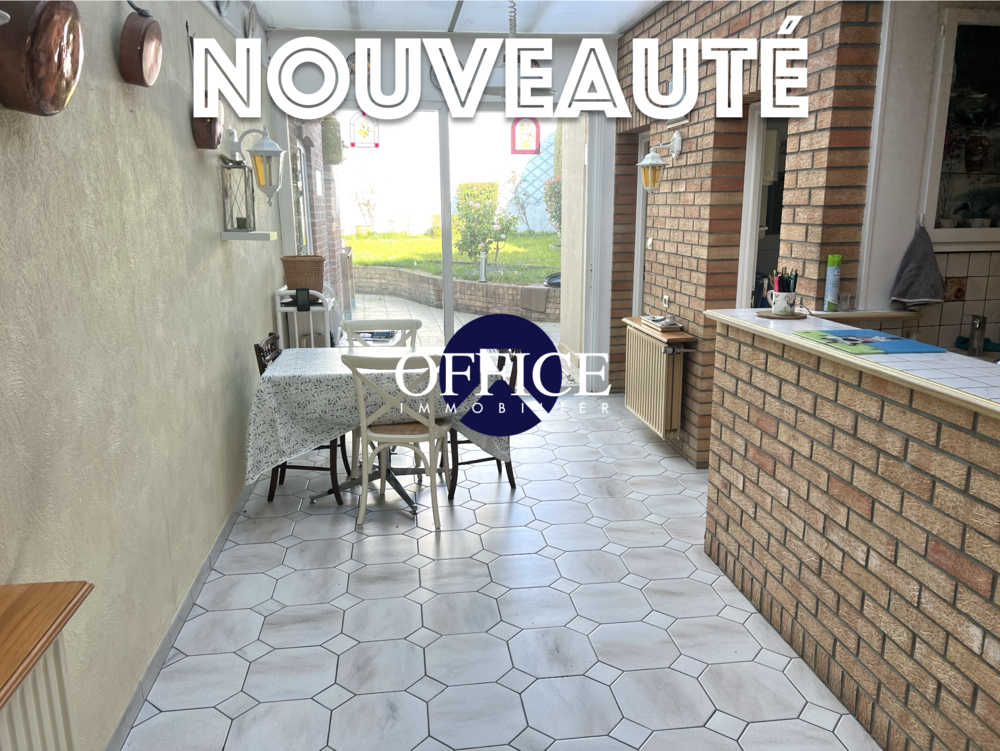 ELEGANTE DEMEURE FAMILIALE AVEC JARDIN ET GARAGE DOUBLE - LENS