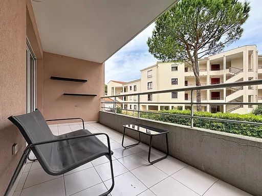 CANNES-MONTFLEURY- Beau 2 pieces de 38,30m2 avec belle terrasse de 10,90m2