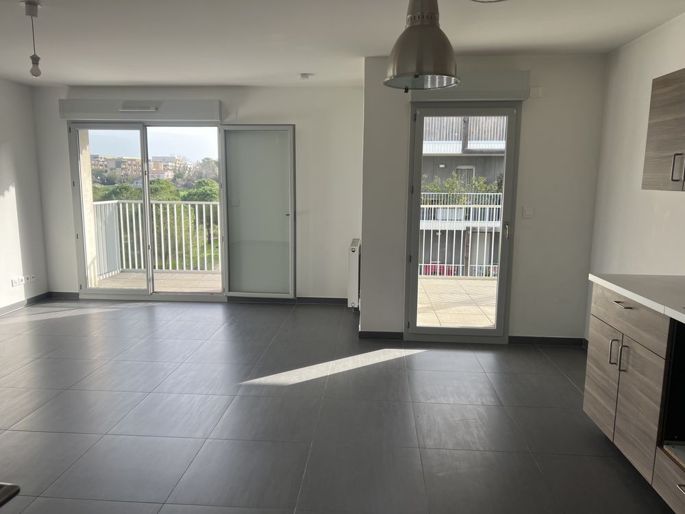 T3 / 70M2/TERRASSE/ GARAGE/ PORT MARIANNE MONTPELLIER