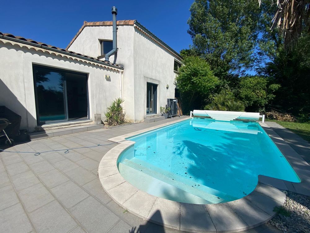 Maison avec piscine à GUILHERAND-GRANGES