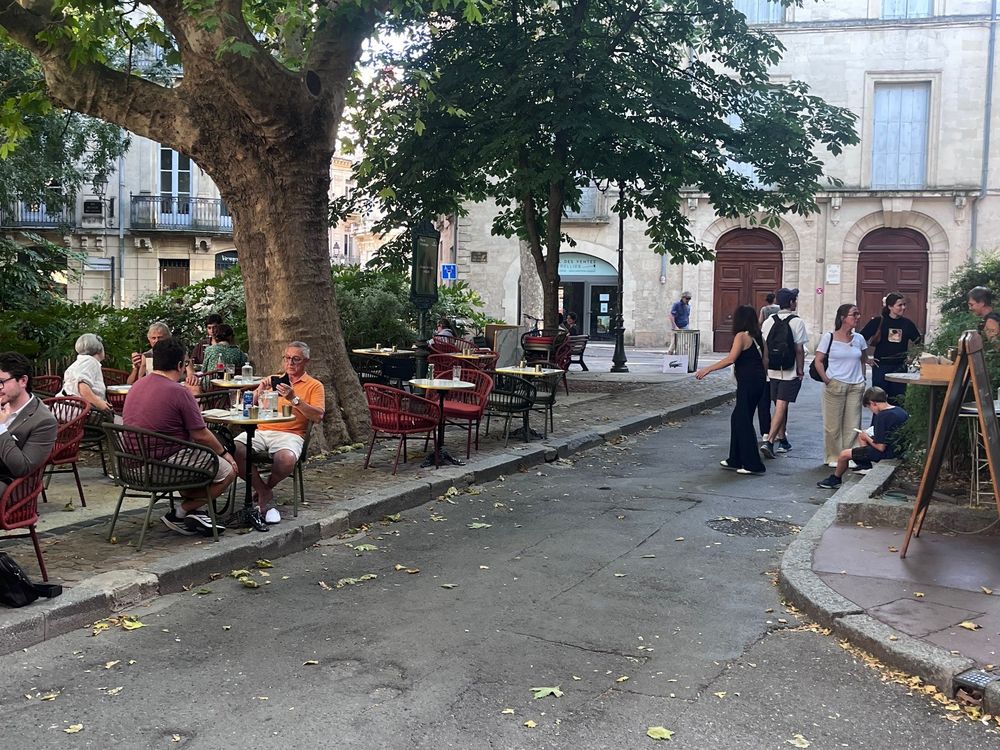 Somptueux F5 133 m2, place de la Canourgue et incroyable vue sur Cathédrale St Pierre