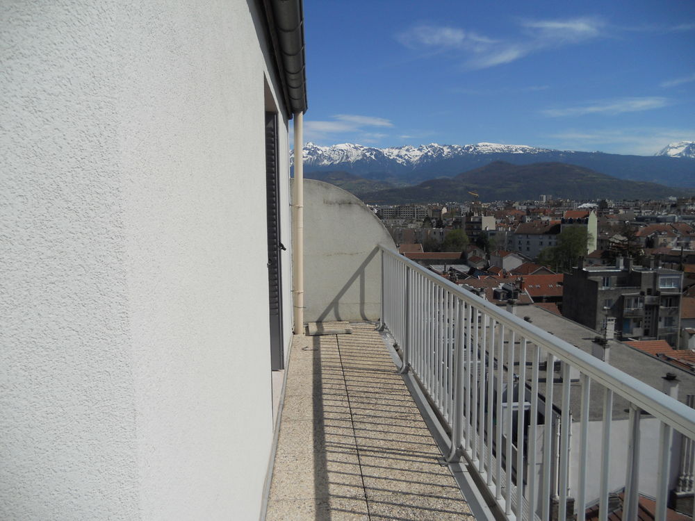 T2 BALCON TERRASSE 360°