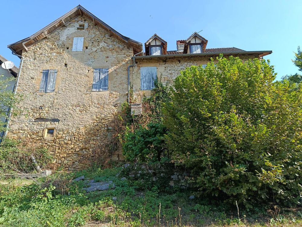 Maison de caractère et le jardin