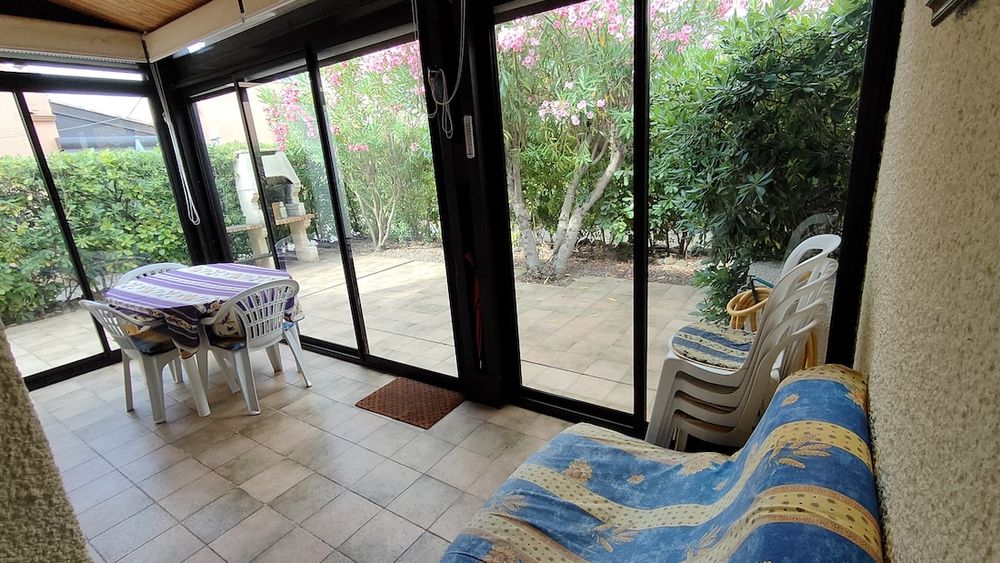 LE CAP D'AGDE : Situé secteur CLAPE / Entre la Roquille plage / Môle et le Port: Villa de 39m² (Hors véranda) au calme 3 faces.