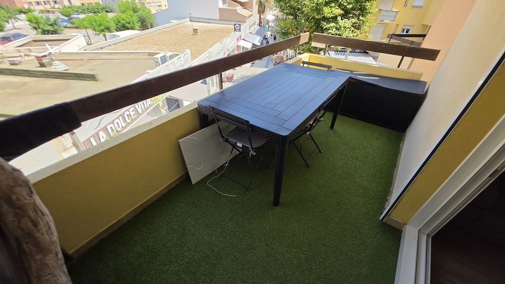 LE CAP D'AGDE : Secteur du Môle / Flânerie: Appartement rénové ( à 200m de la plage) de type STUDIO-CABINE + Terrasse/Loggia ouverte d'angle....