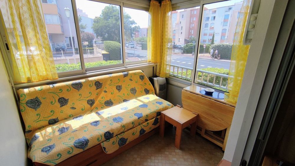 LE CAP D'AGDE Appartement situé au rez de chaussée d'un petite résidence située à 150m de la plagette (plage de l'AVANT PORT ) + Plage de la Grand Conque 200m à pied.
