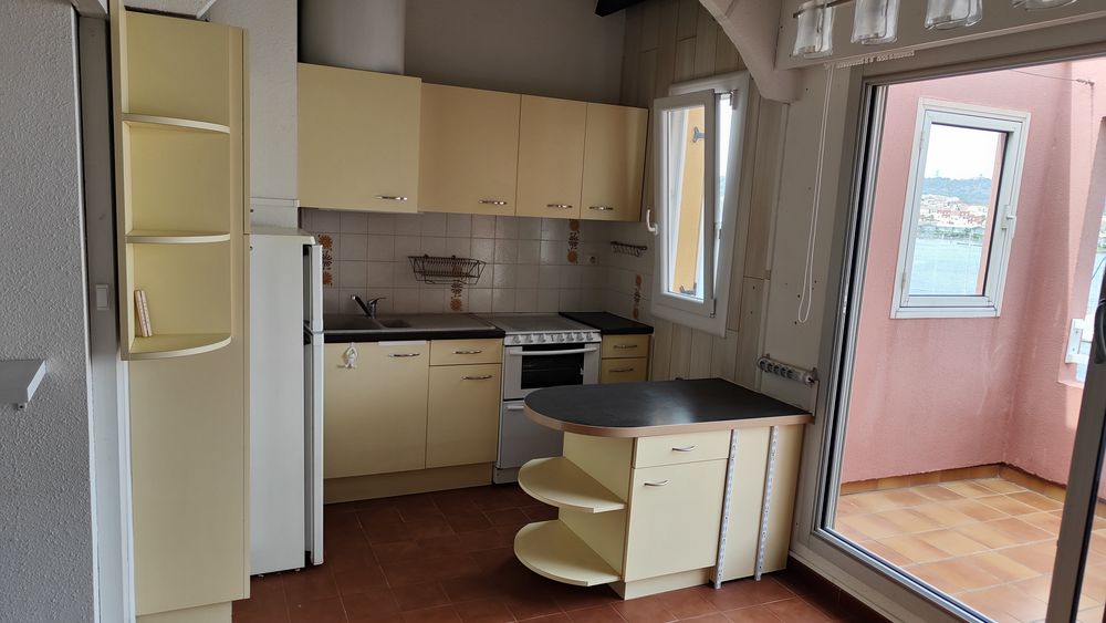 LE CAP D'AGDE : Île des pêcheurs: Appartement T3/mezzanine situé au 3ème et dernier étage (avec ascenseur).