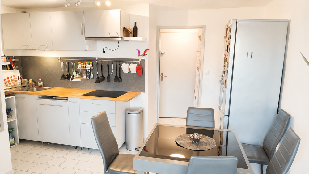 LE CAP D'AGDE : Les falaises Appartement 2 pièces + loggia vitrée./PISCINE et Ascenseur.