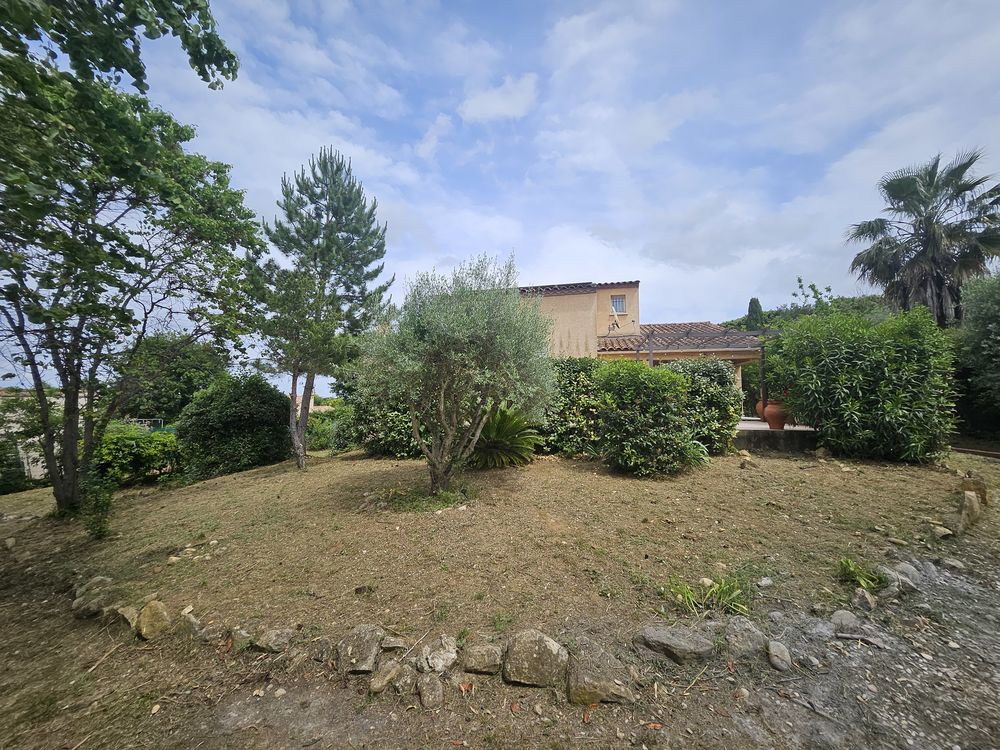 A louer maison à Saint-Sériès