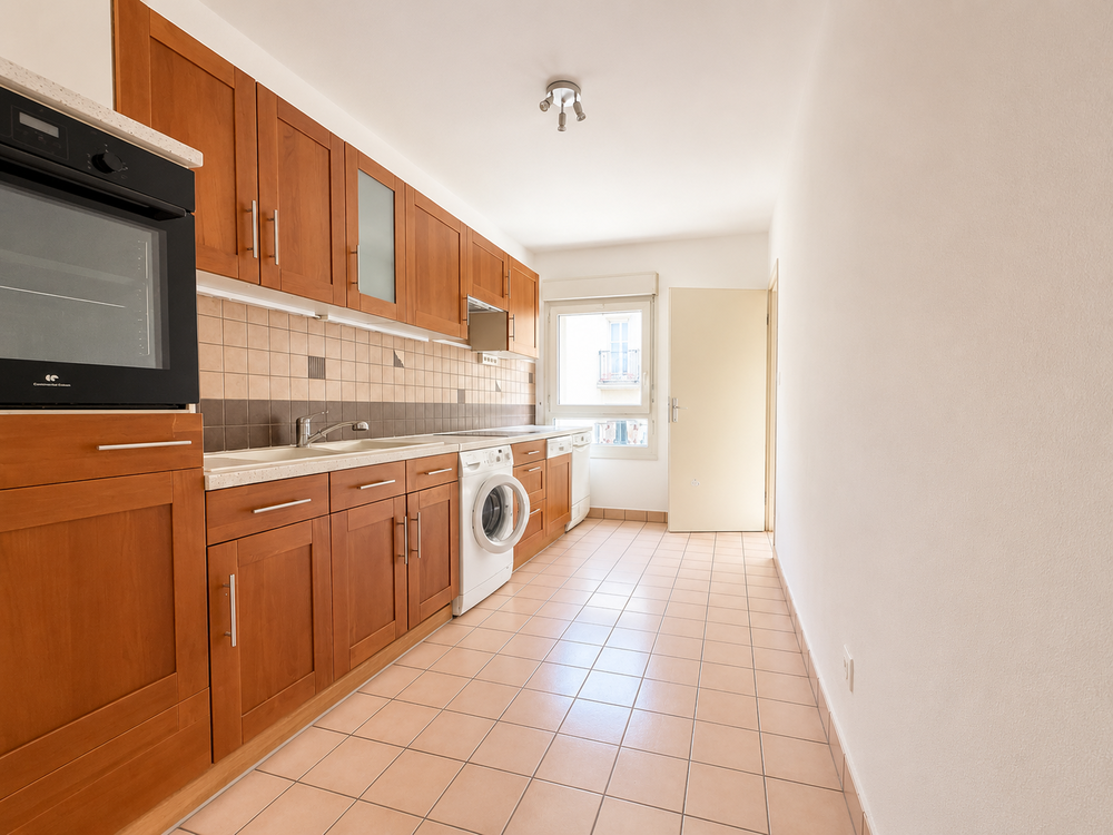 Appartement proche parc Charles III