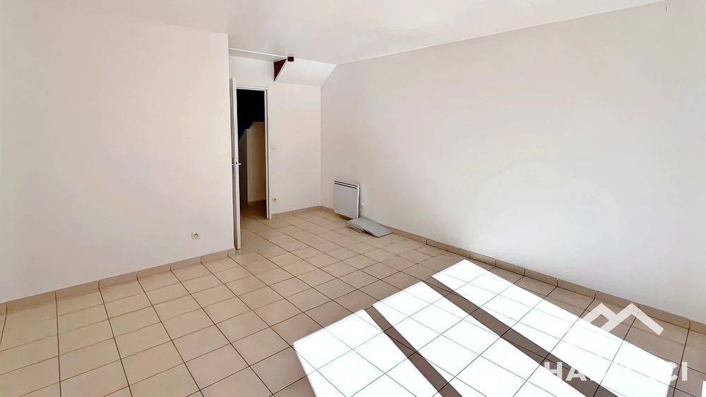Maison de ville avec jardin + garage