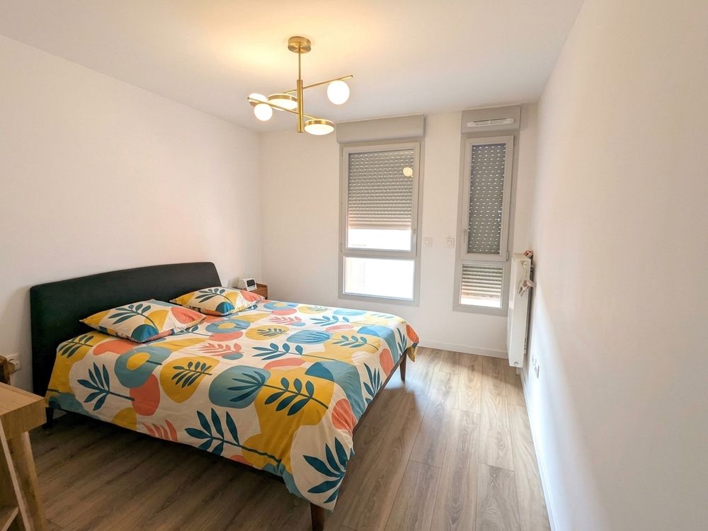 AppartemenT3 proche gare-balcon-stationnement