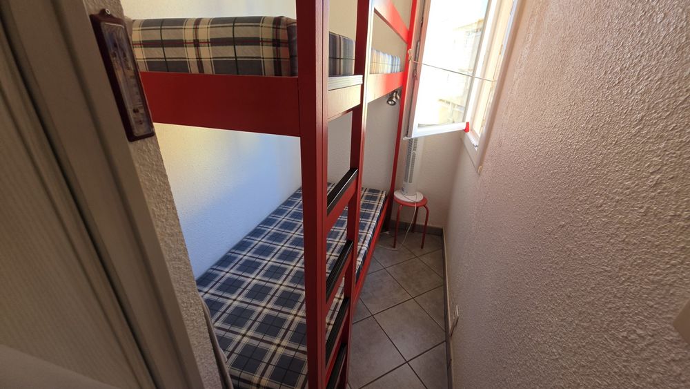 LE CAP D'AGDE : Résidence de standing située à proximité des Falaises/AVANT PORT.