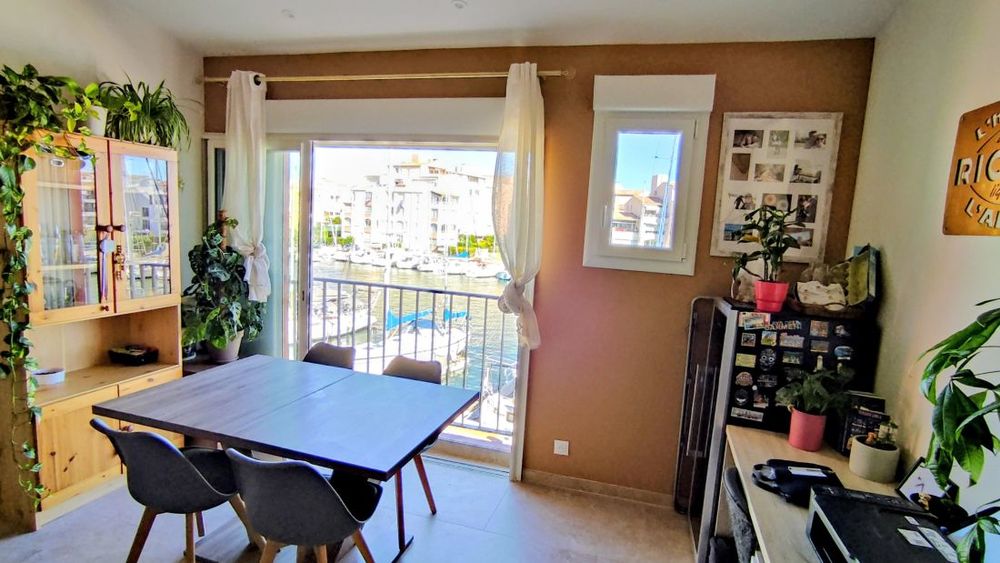 LE CAP D'AGDE - Vue Canal Studio Mezzanine entièrement rénové, parking