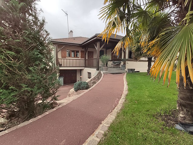 Une maison de plain-pied, non mitoyenne !