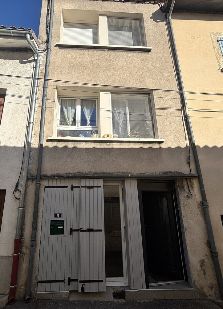 MAISON DE RUE RENOVEE