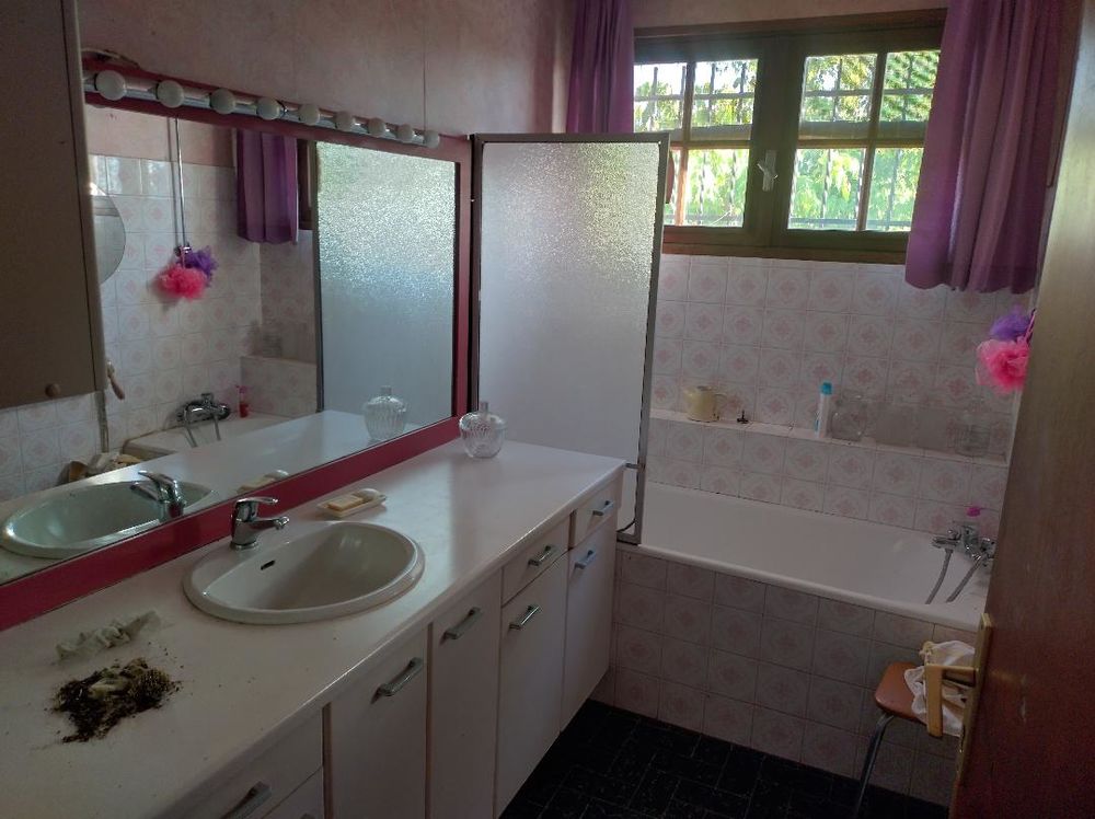 VILLA T5 126M2/TERRAIN 2700M2 DIVISIBLE MONDOVILLE PROXIMITE CLINIQUE DES CEDRES