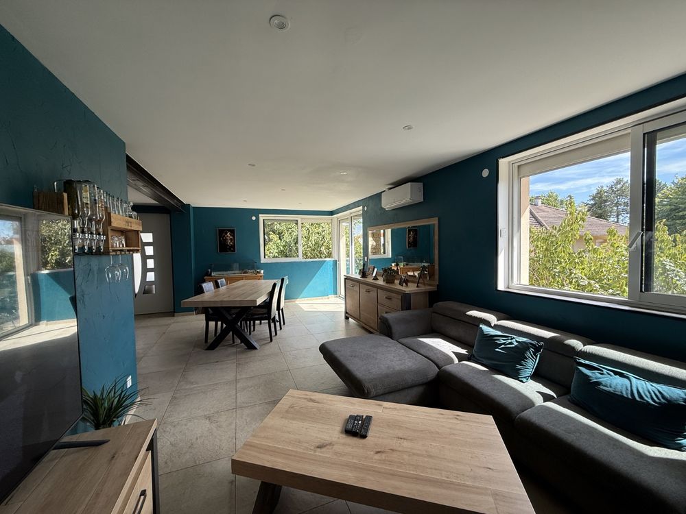 Maison rénovée 4 chambres avec terrain clos arboré