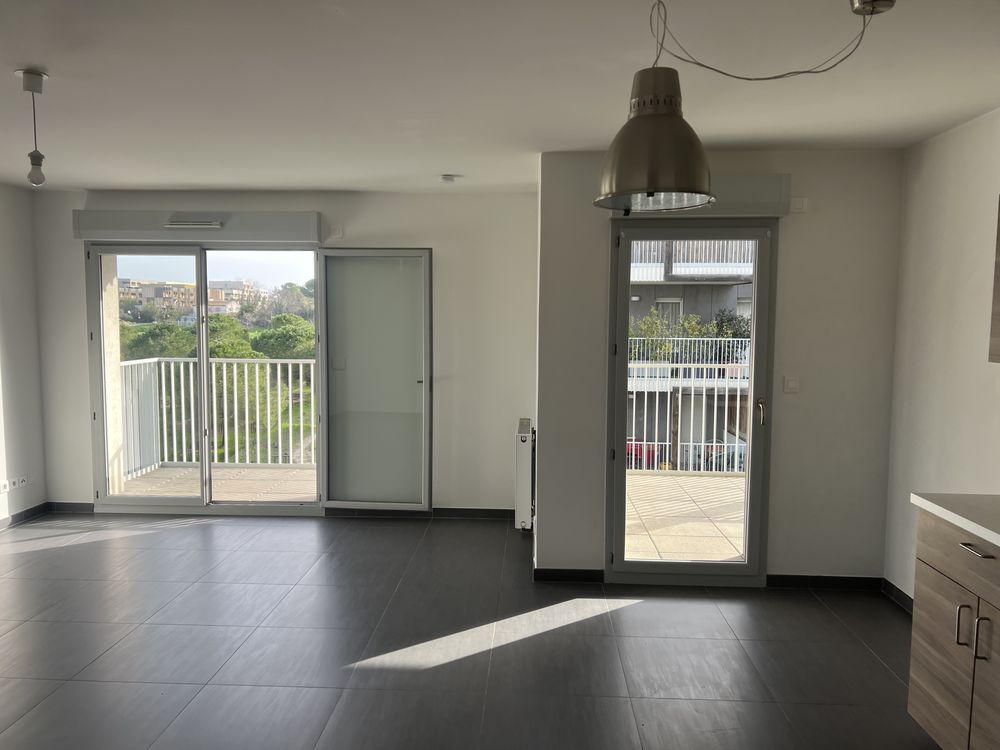 APPARTEMENT T3 71M2 TERRASSE GARAGE PORT MARIANNE MONTPELLIER