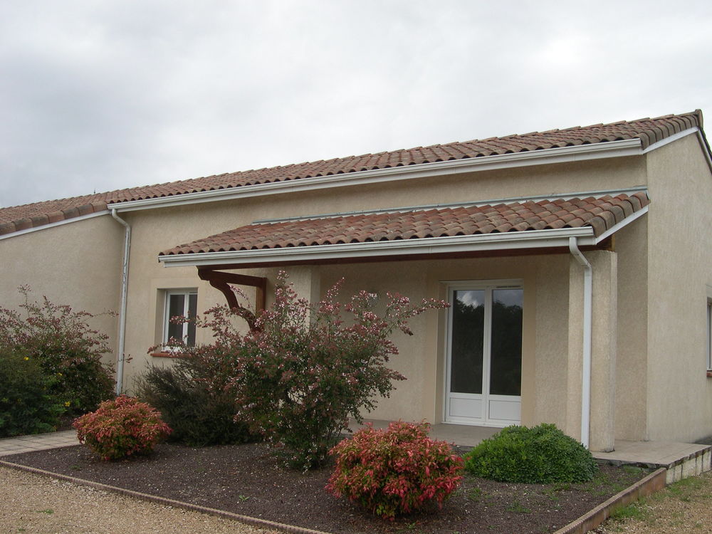 A LOUER ROQUETTES VILLA T4