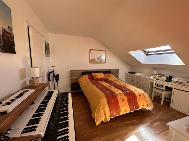 Appartement duplexe 82m2 au dernier étage au (Gratte ciel)
