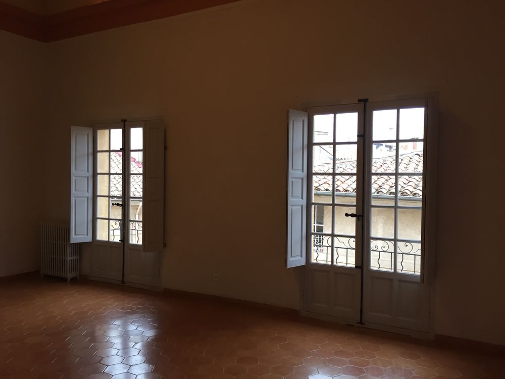 À LOUÉ APPARTEMENT TYPE 3/4 CV AIX-EN-PROVENCE