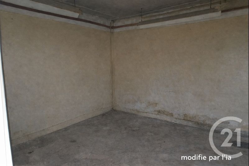 Ensemble immobilier pour les projets d'artisanat ou d'entreprise.
