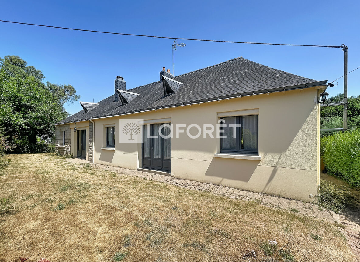 Maison Saint Perreux 7 pièce(s) 131 m2
