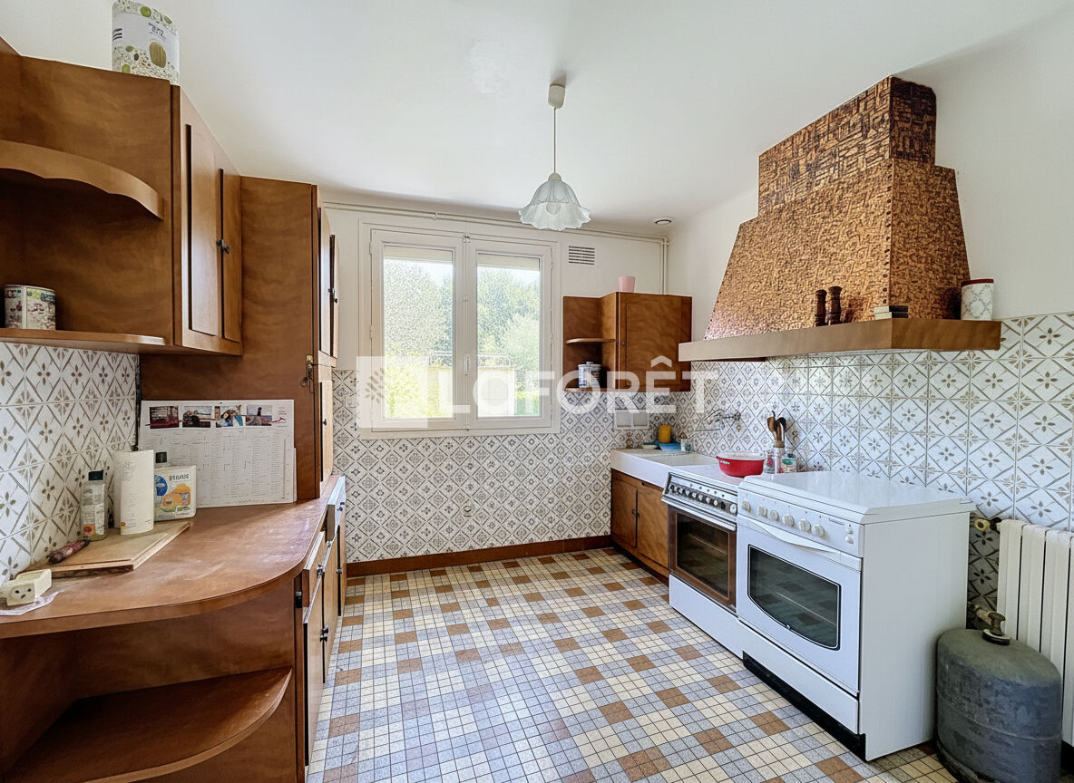 Maison Saint Perreux 7 pièce(s) 131 m2