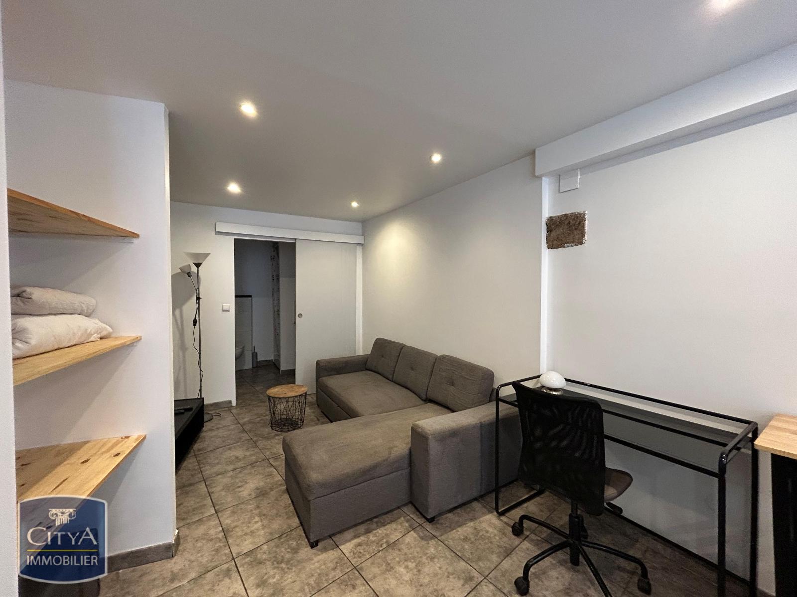 À LOUER : Découvrez ce charmant appartement T1 situé au ....
