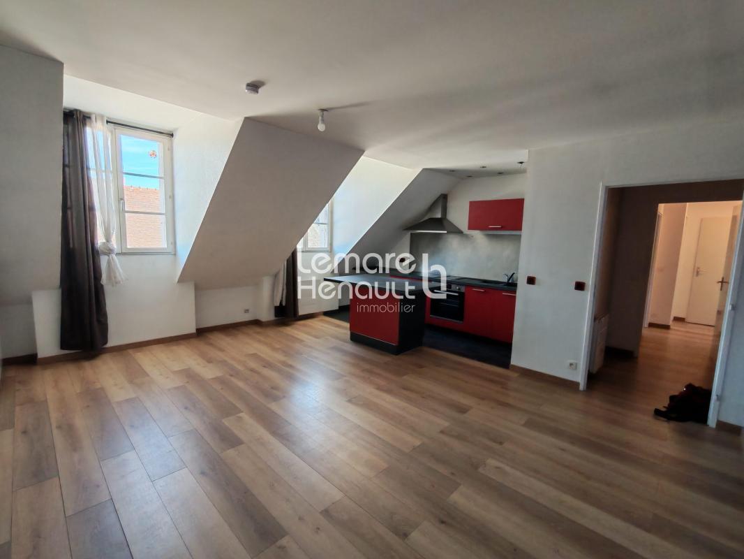 Bel appartement F3, coeur de ville avec parking