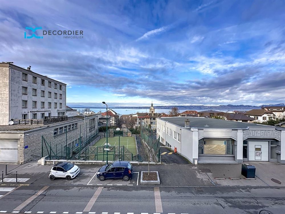 EVIAN CENTRE T3 BALCON VUE LAC
