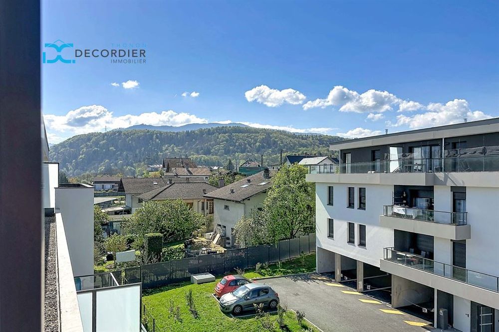 THONON-LES-BAINS - T4 dernier étage avec terrasse et vue dégagée