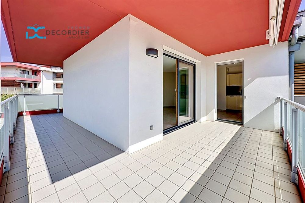 THONON LES BAINS APPARTEMENT T3 66 M²