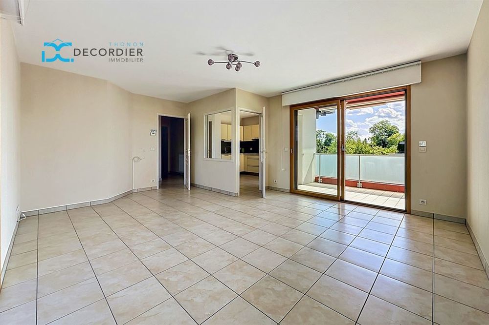 THONON LES BAINS APPARTEMENT T3 66 M²