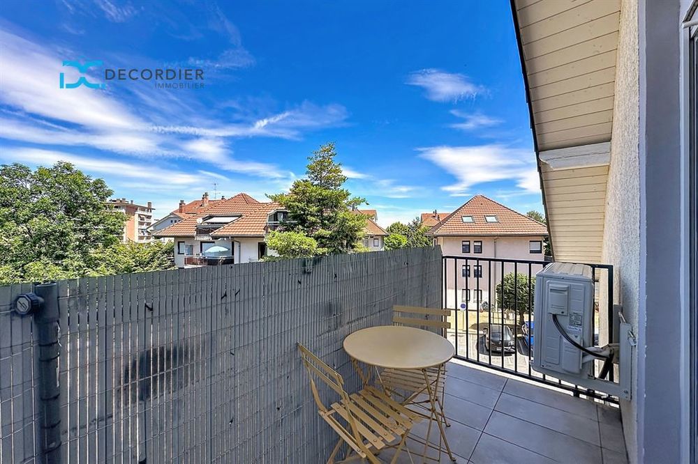 APPARTEMENT T3 - CLIMATISÉ - 64,01 M² DONT 45 M² CARREZ