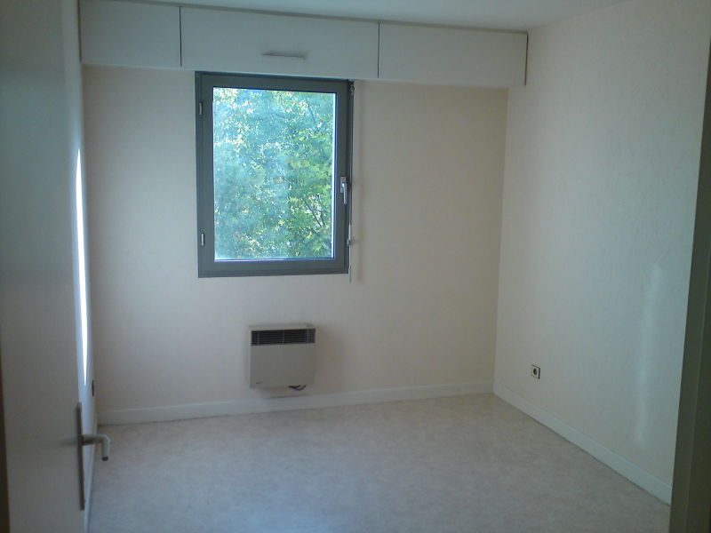 Appartement -F5- cave lot 248 Construction années 1900 E....