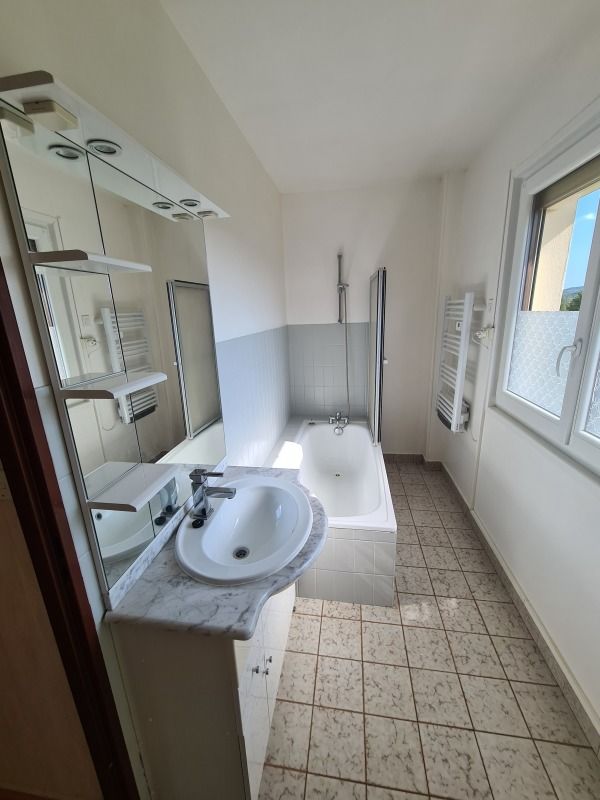 Maison independante -F5- Garage Cellier-Jardin privatif ....