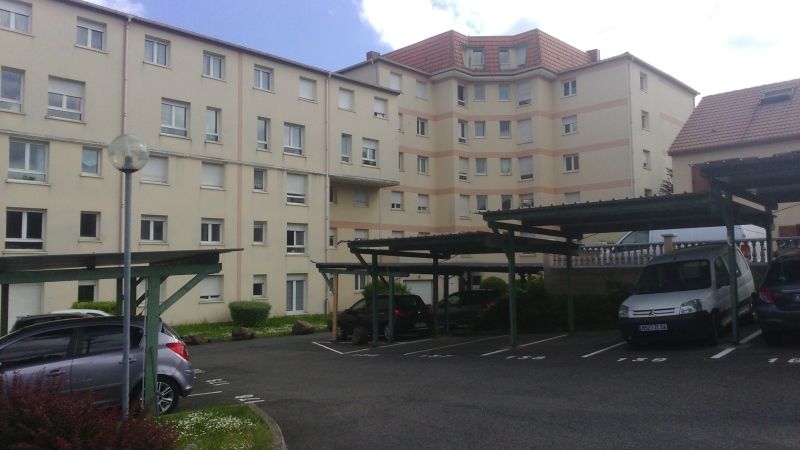 Appartement -F2- Parking Ascenseur Construction années 1....