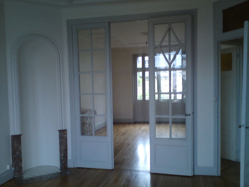 Appartement Garage Cave Terrasse Veranda Jardin 300 m2 E....